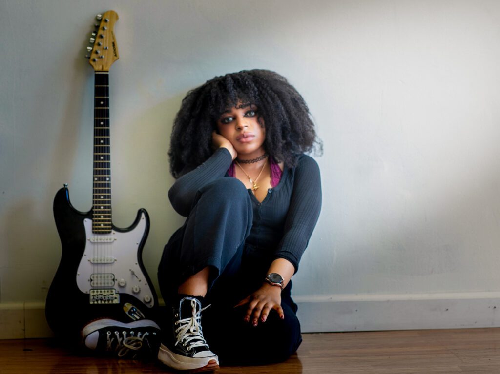 Commercial actor headshot St. Louis — natural smile, casting-ready